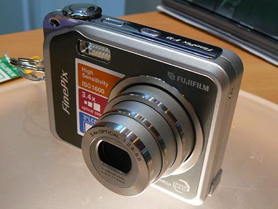 finepix v10