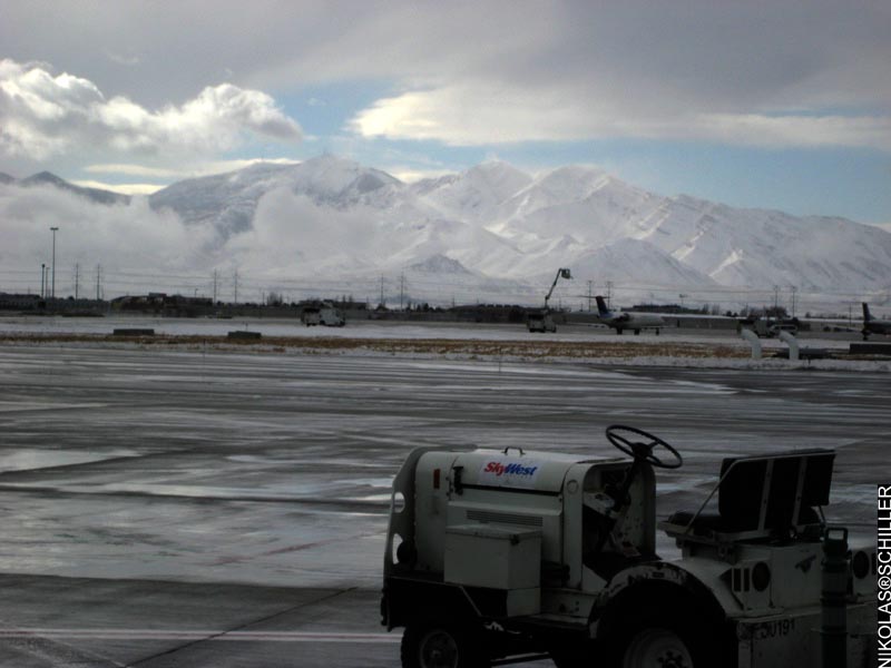 slc flight status